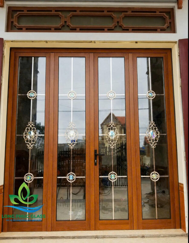 Long Phuc Glass
